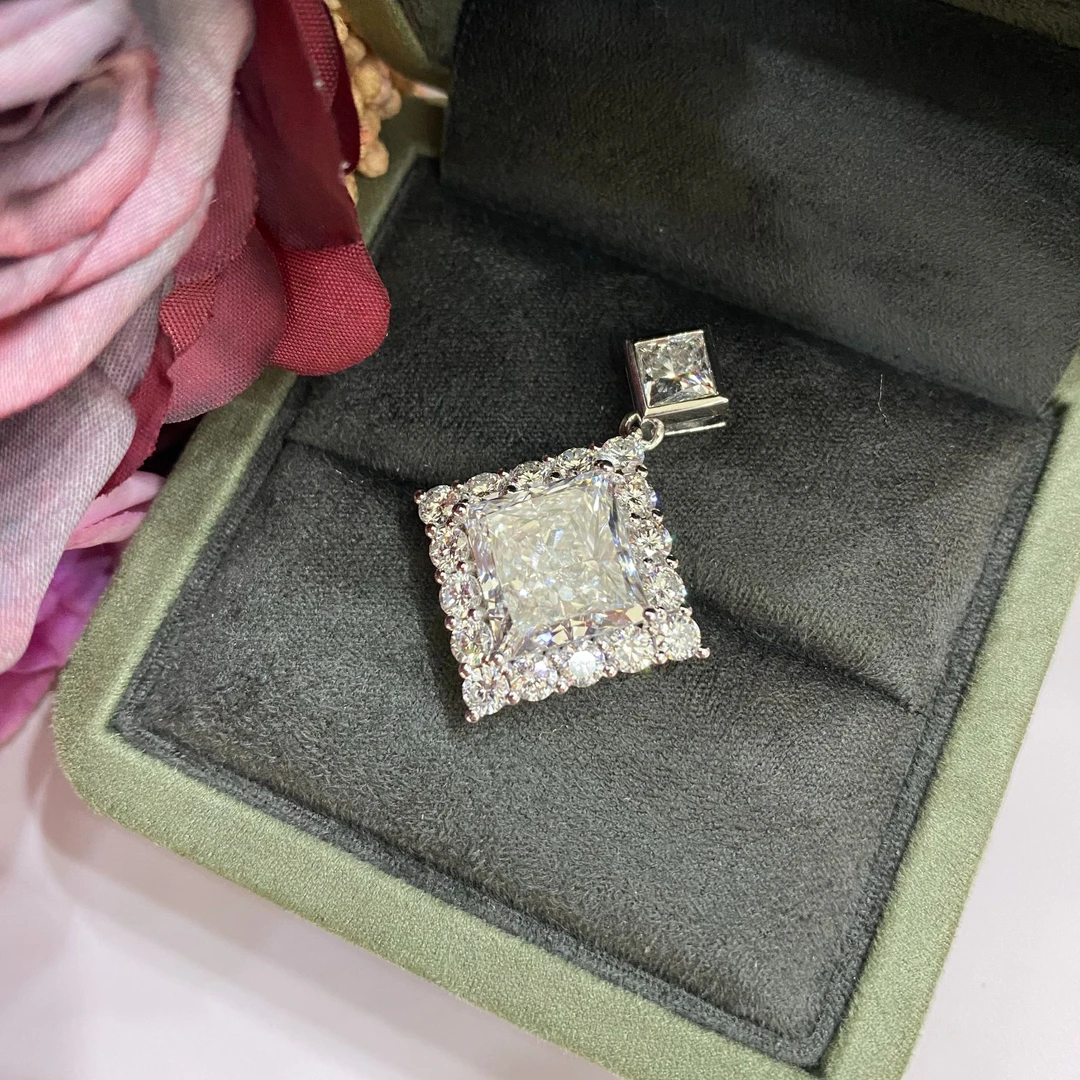 实验室培育钻石铂金培育钻石吊坠【主石：10.01ct】【不含链】