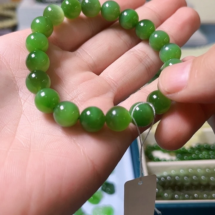 和田玉未镶嵌手串