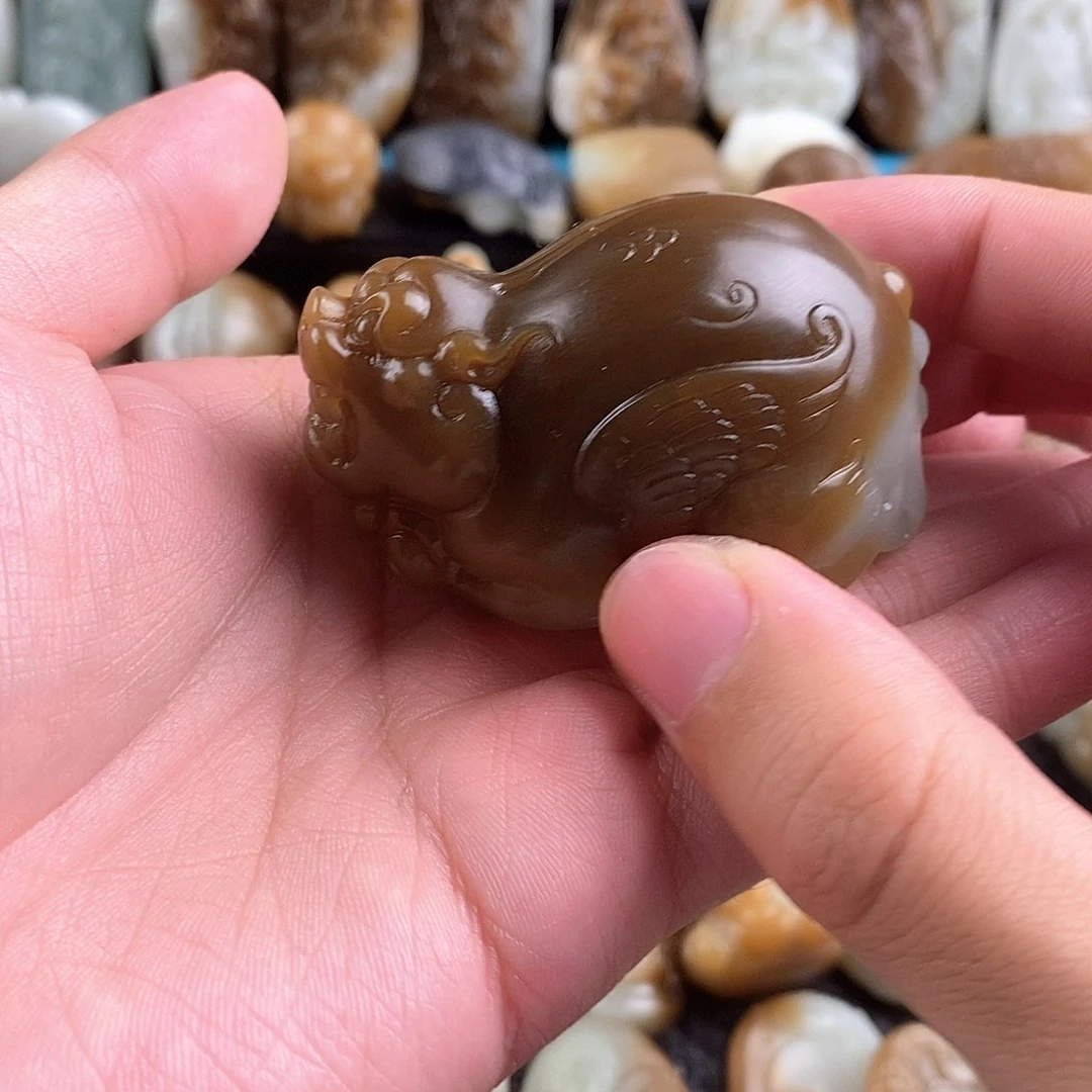 贝***博和田玉未镶嵌挂件