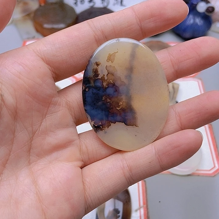 【闪购商品】未镶嵌玛瑙/玉髓珠宝半成品?***姐