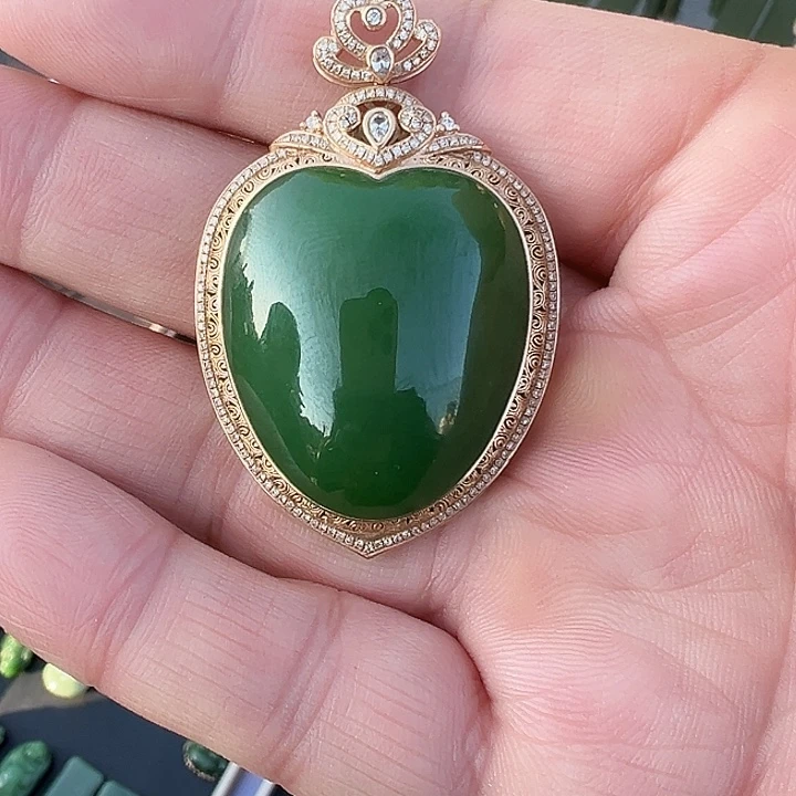 和田玉（碧玉）18K金镶嵌吊坠(不含链)