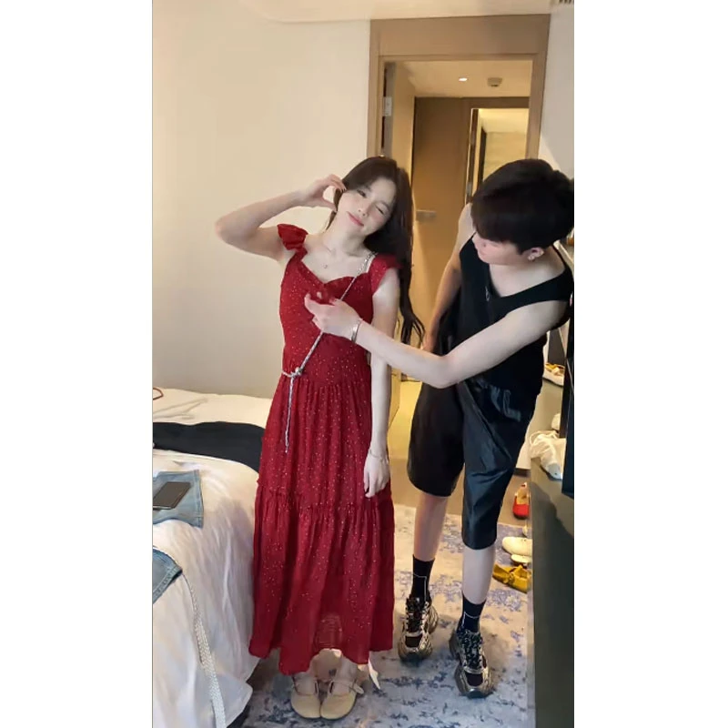 【海岛繁花】2025新款小飞袖露背连衣裙显瘦温柔百搭海边度假连衣裙