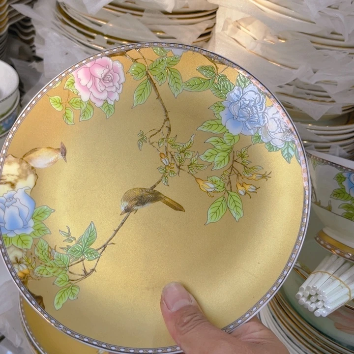 瓷片琴瑟八寸浅盘四个微瑕