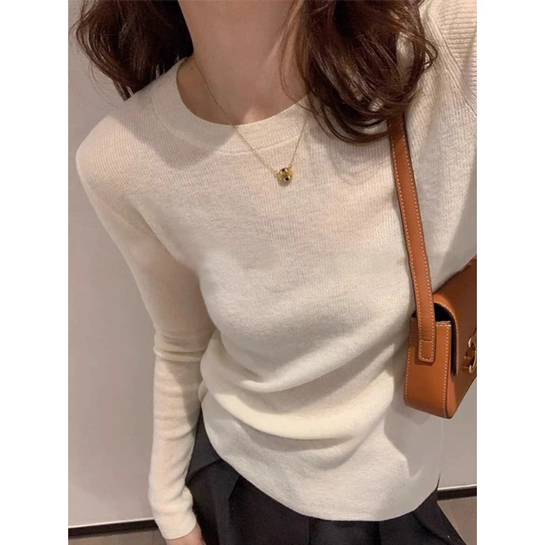 春季新款白色圆领针织毛衣女内搭外穿打底衫长袖修身显瘦百搭上衣