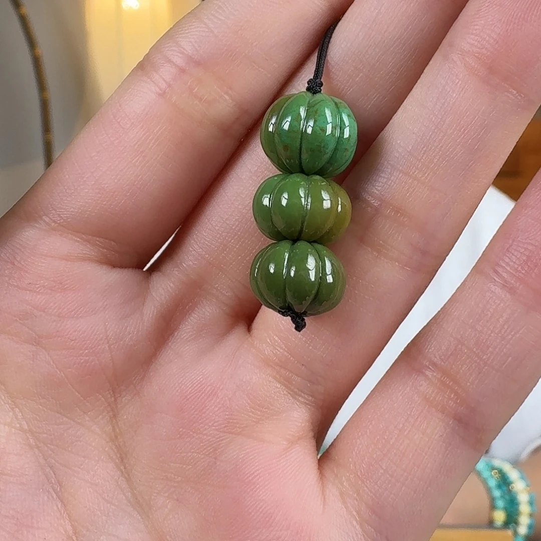 绿松石未镶嵌挂件