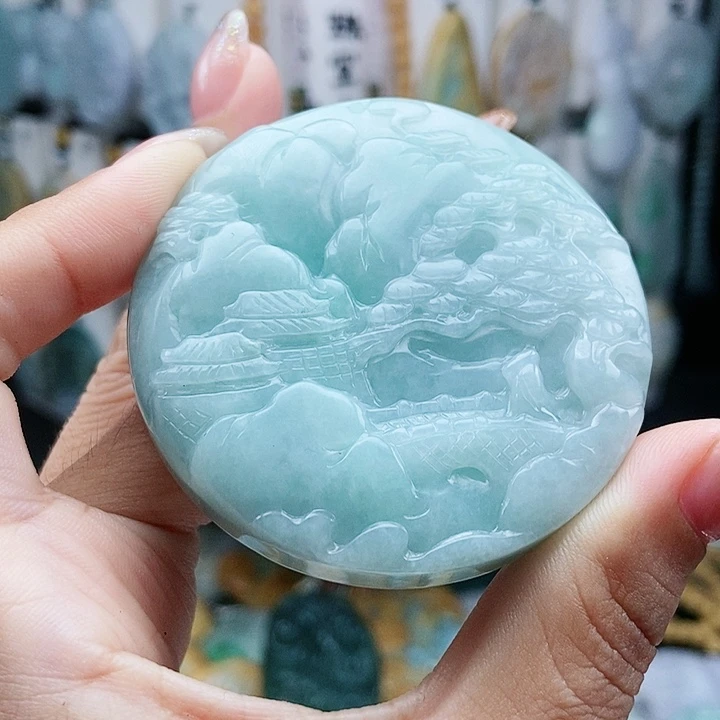 翡翠未镶嵌颈饰翡翠