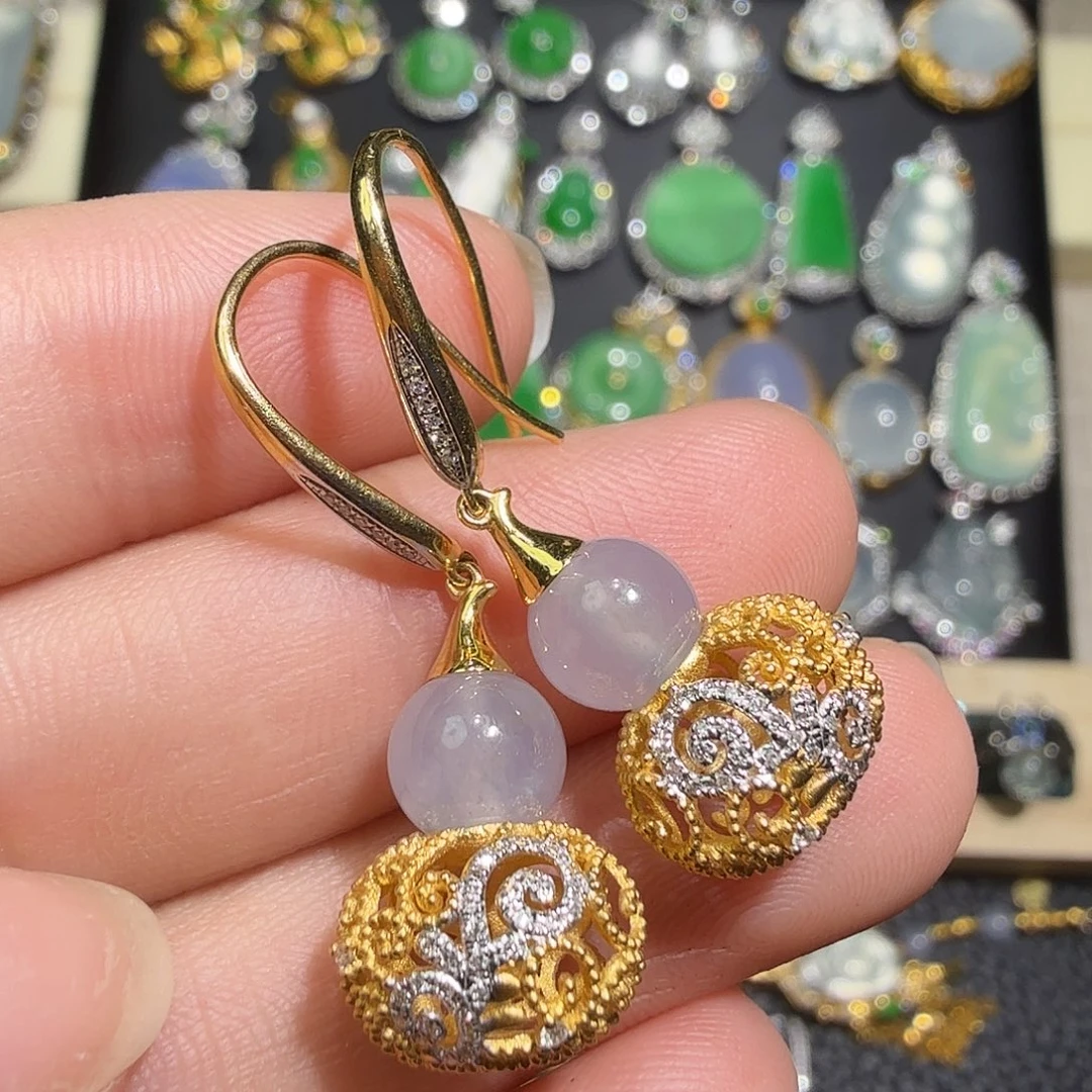 芸***生翡翠18K金镶嵌耳饰