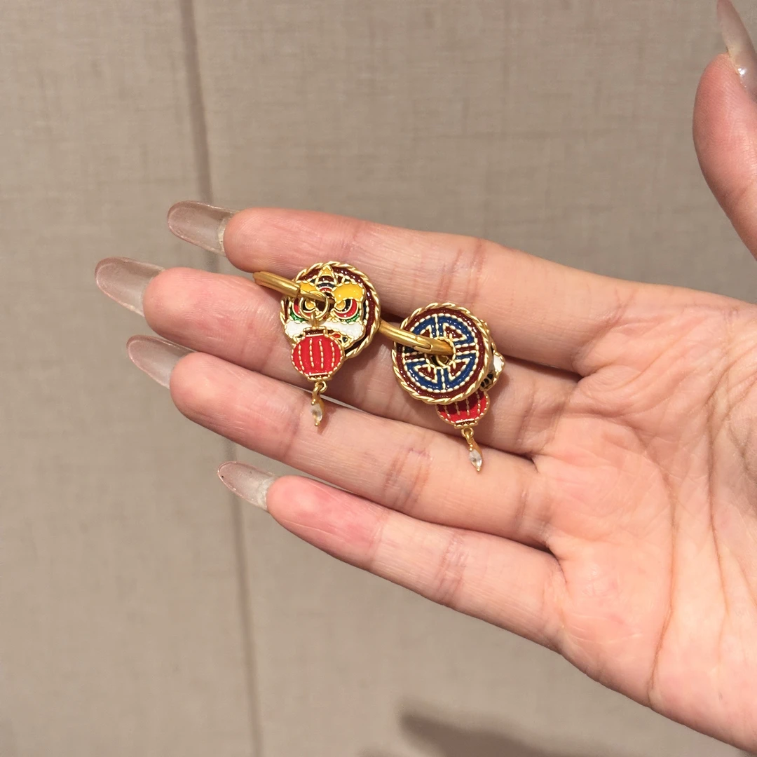 铜合金珐琅耳饰 气质百搭复古古风小众耳环Y037