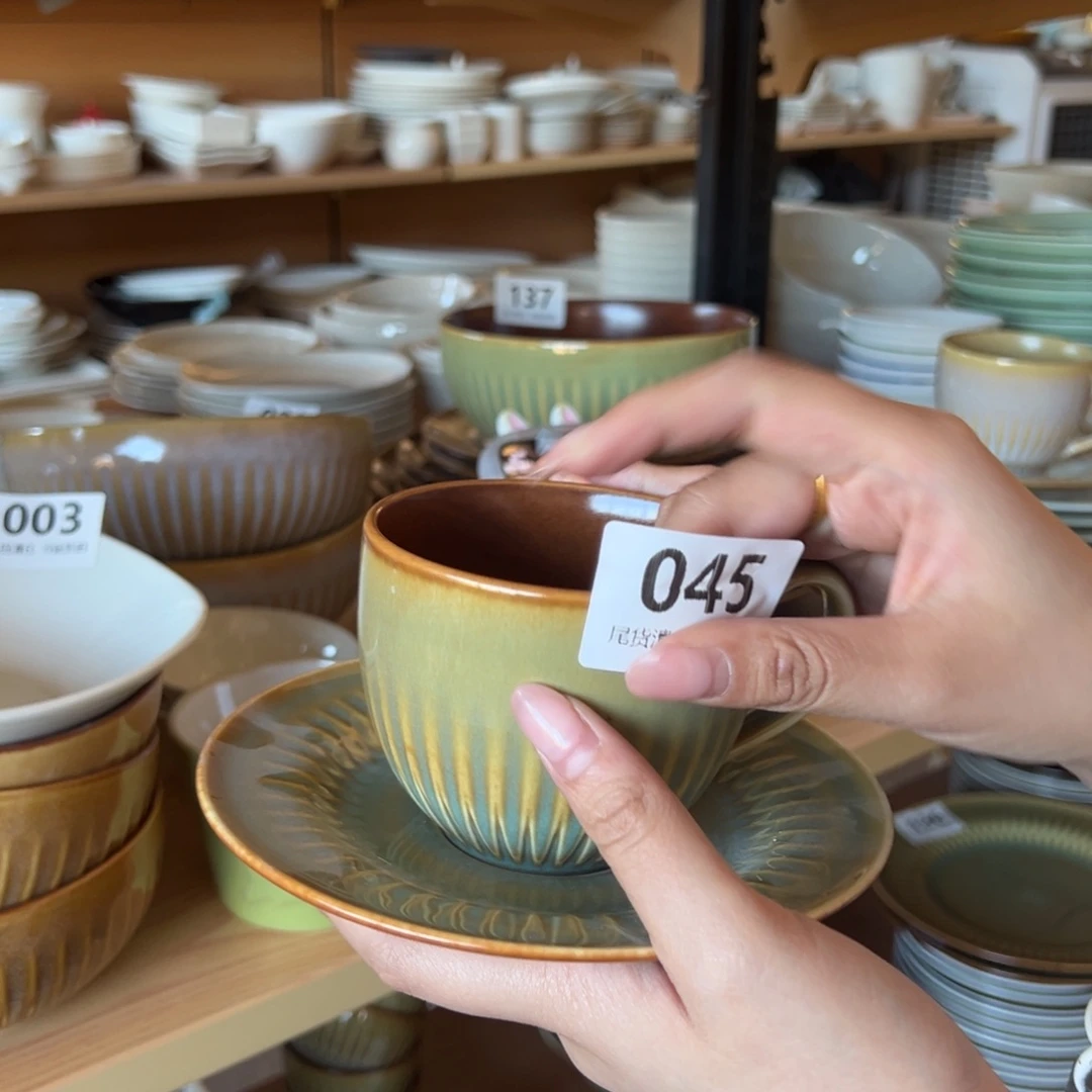 新骨瓷045瑕疵慎拍 素彩绿 雏菊 大号咖啡杯碟套装