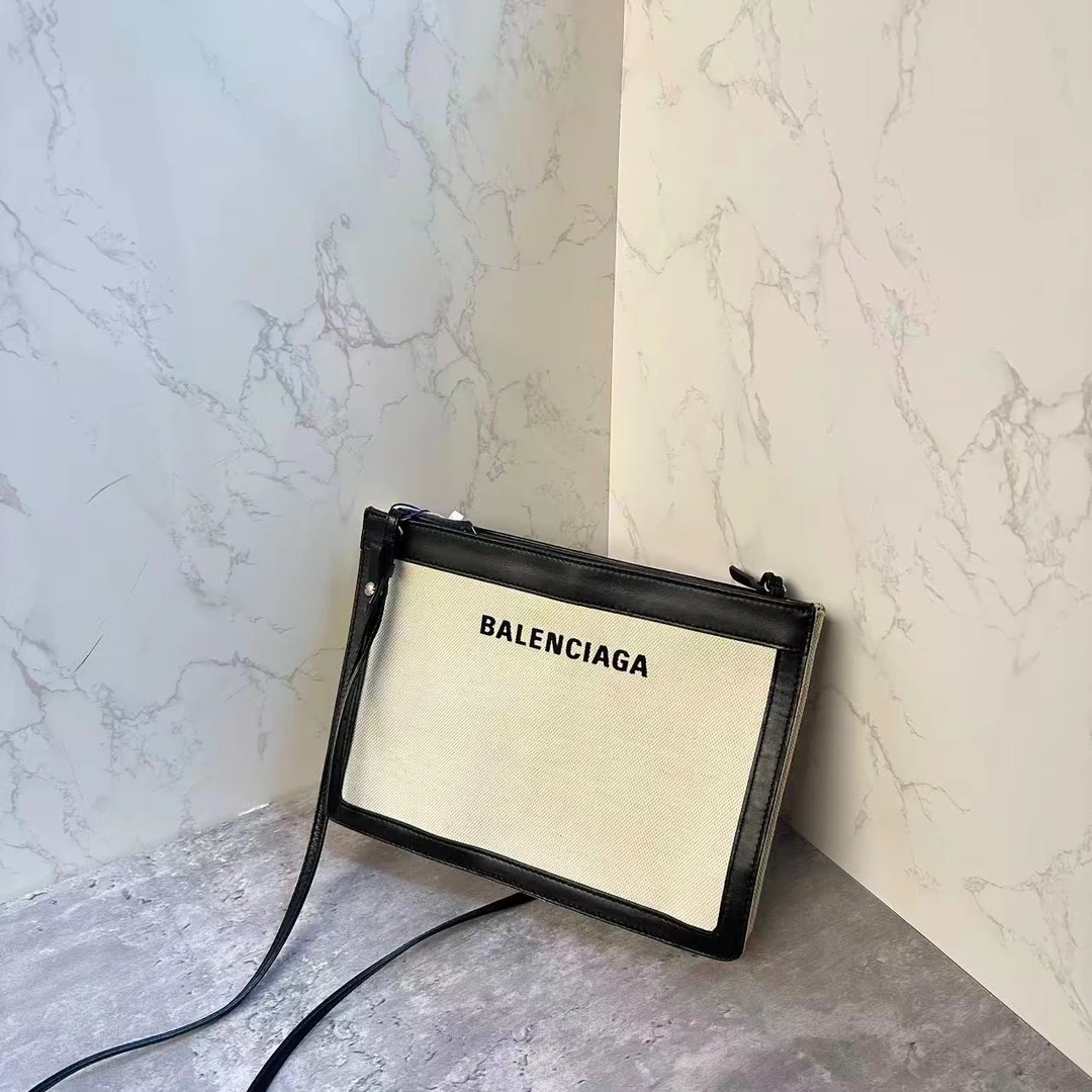 95新 Balenciaga/巴黎世家 乱乱子中古/女士/单肩包/113837