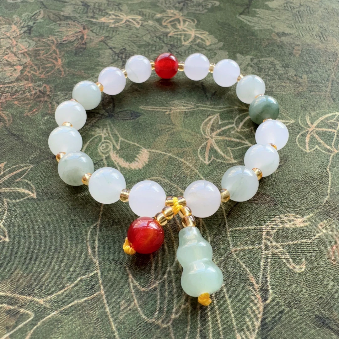 精品天山翠圆珠手串