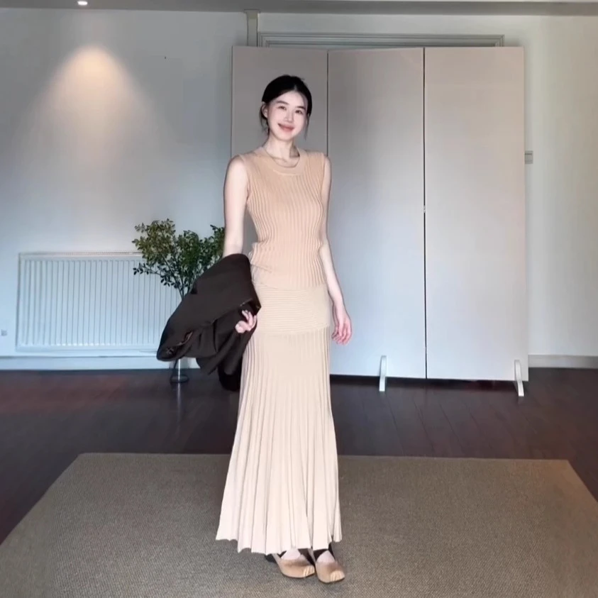 法式高级感时尚休闲套装女春秋新款打底针织上衣半身长裙两件套潮