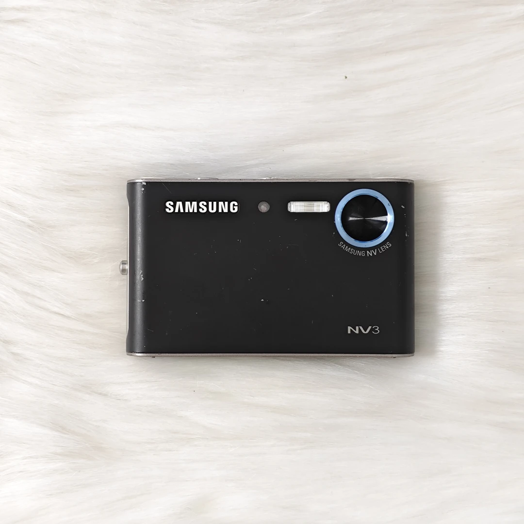 9新 Samsung/三星 nv3 黑色 出片复古冷白皮 配件齐全