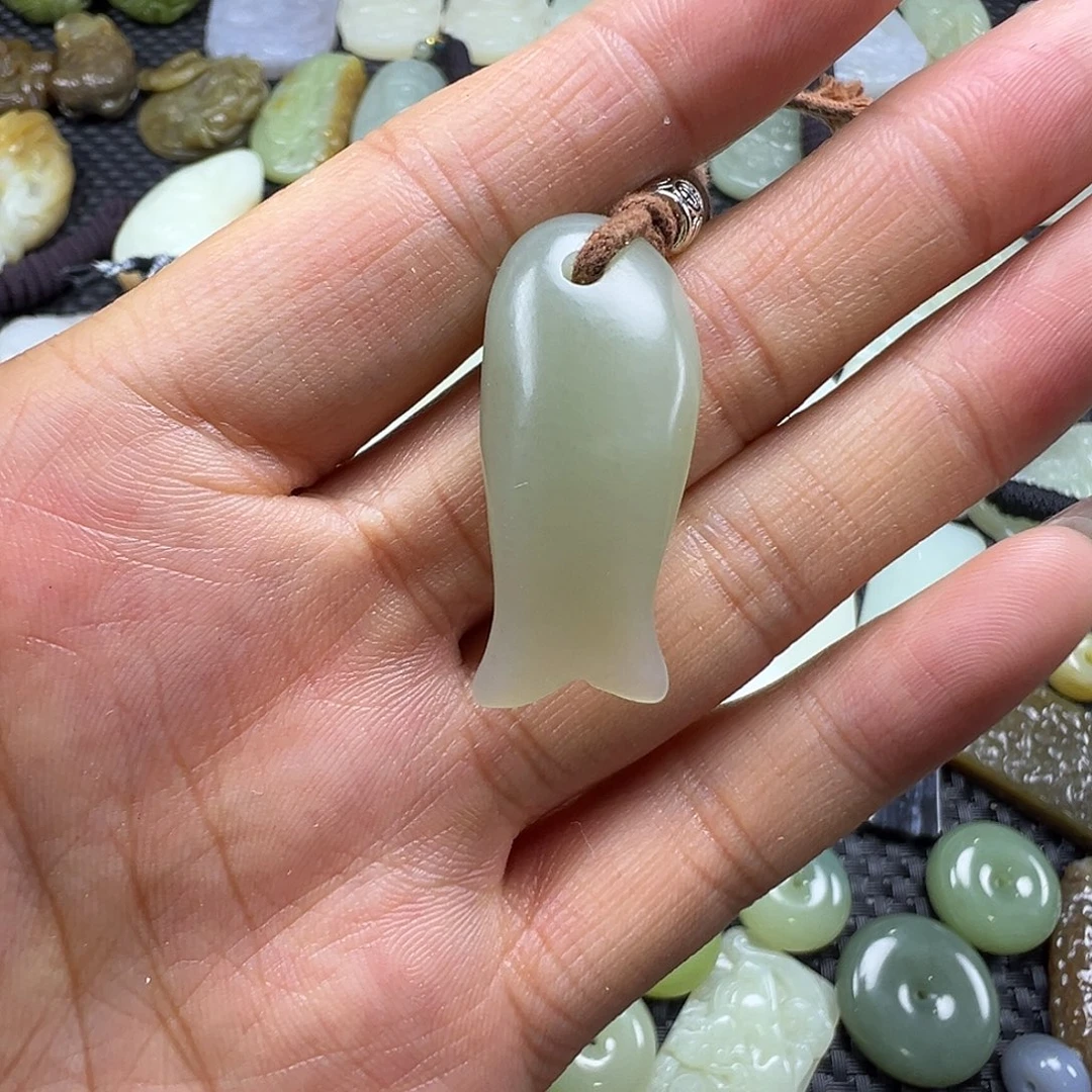 和田玉未镶嵌吊坠(不含链)卡35