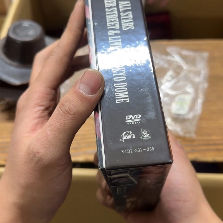 东*哈哈哈哈哈哈哈哈