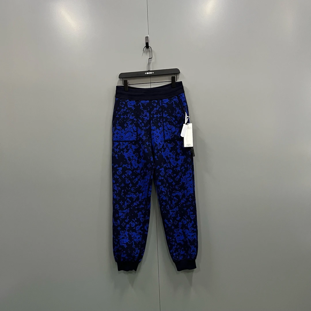 95新 LouisVuitton/路易威登 (ll) 满印老花双面卫裤 M码/017149