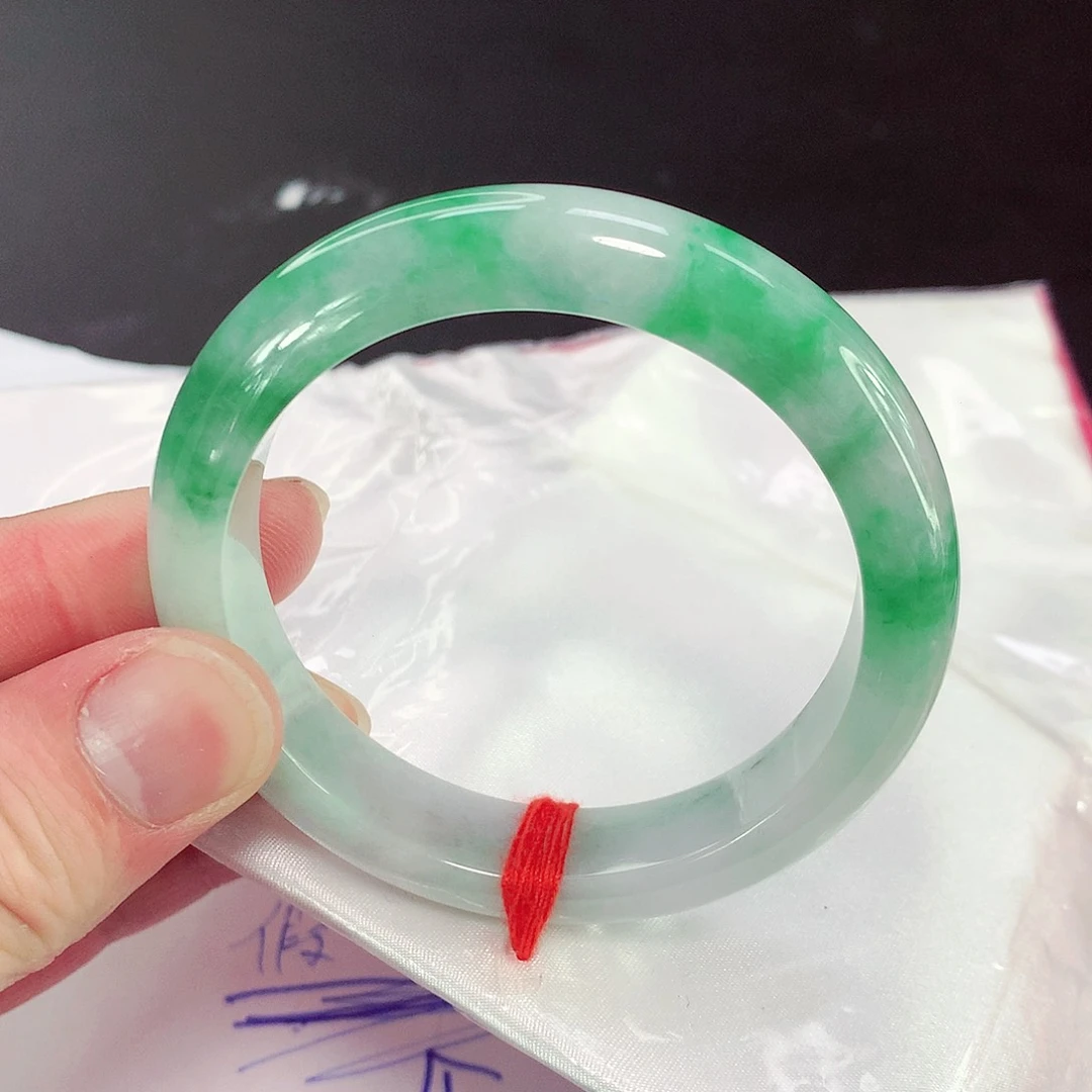 翡翠手镯未镶嵌818缅甸天然翡翠A货