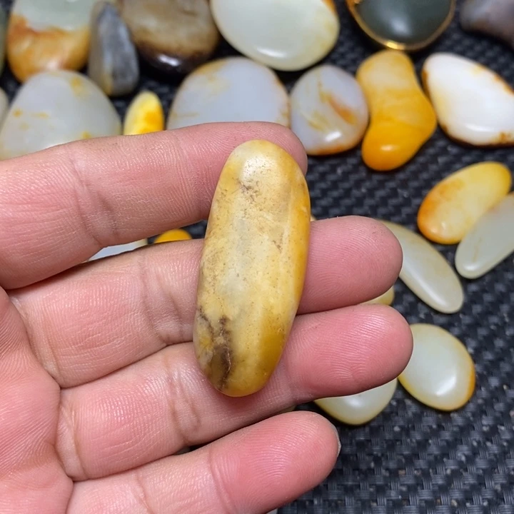 和田玉（白玉）珠宝奇石未镶嵌