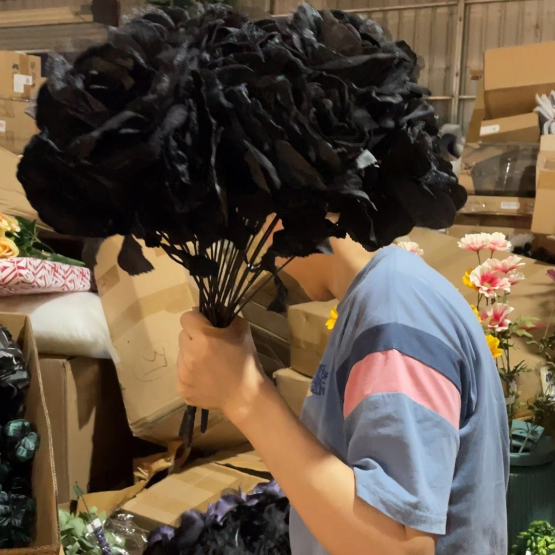柒*陶瓷花瓶，部分微瑕