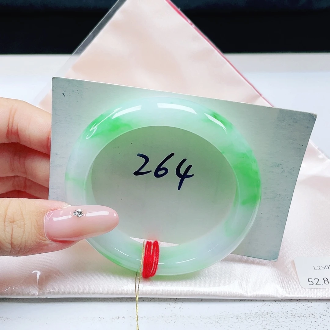 翡翠未镶嵌手镯 正圈52+