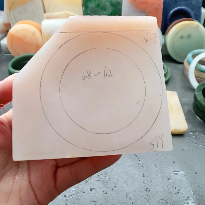 【闪购商品】定制石英质玉定制