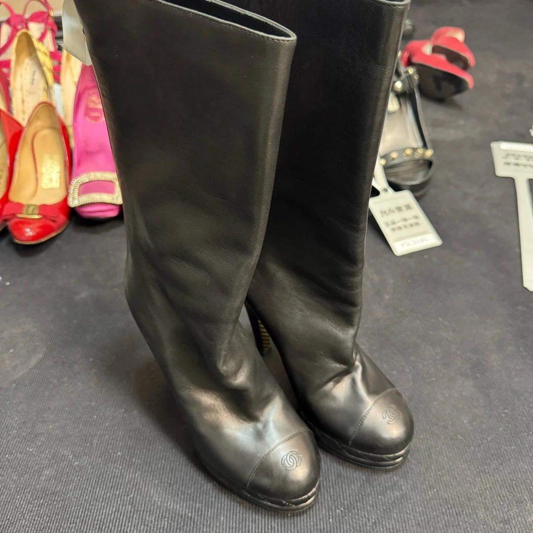 95新 Chanel/香奈儿 中桶高跟鞋/37码/ysc0188