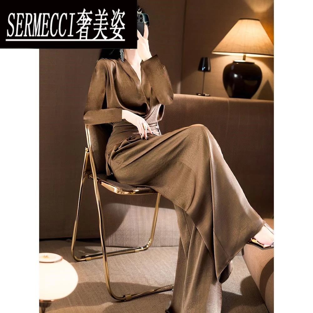 成熟御姐穿搭高级感美拉德色系法式掐腰短款上衣阔腿裤两件套装女