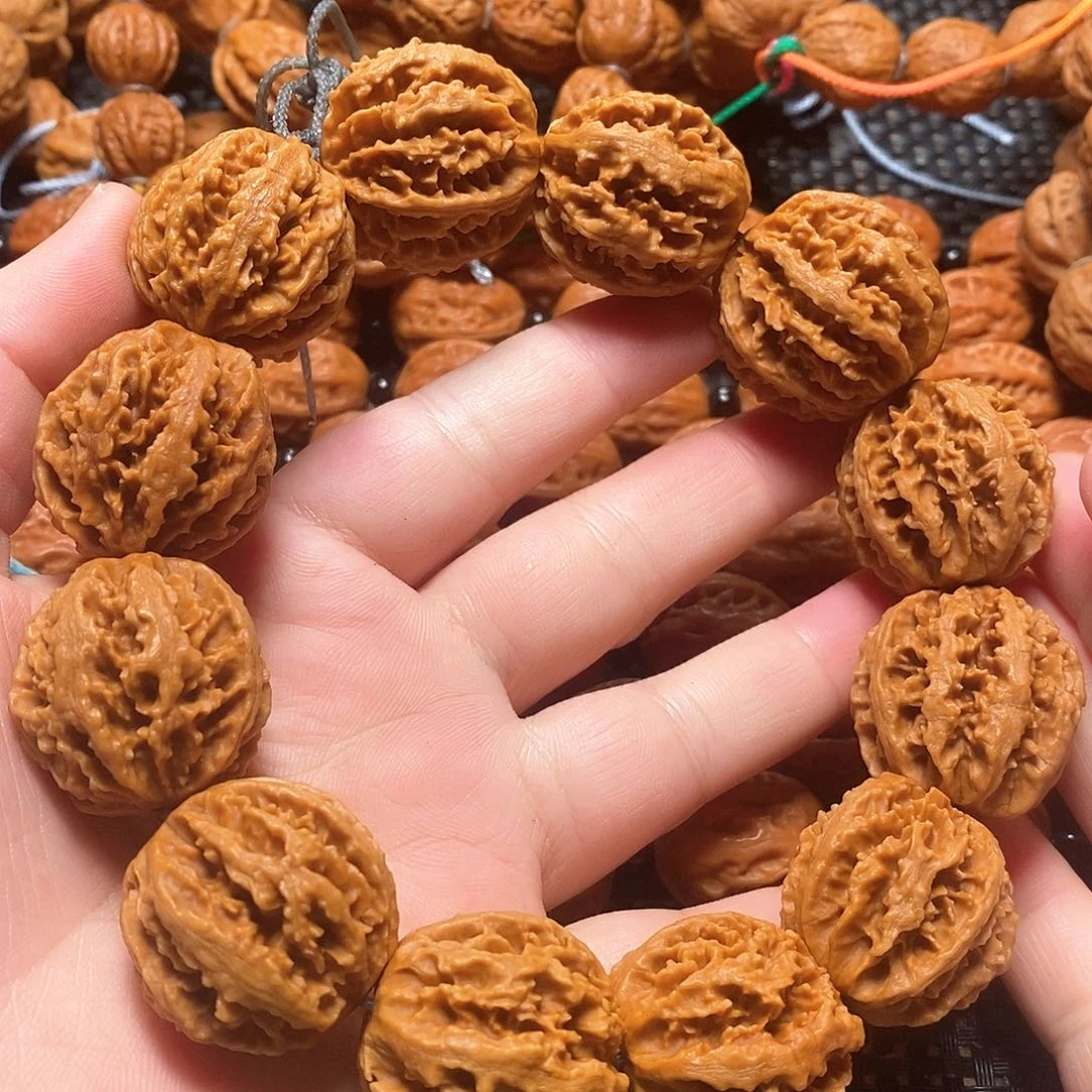 文玩核桃手串粗筋绣球