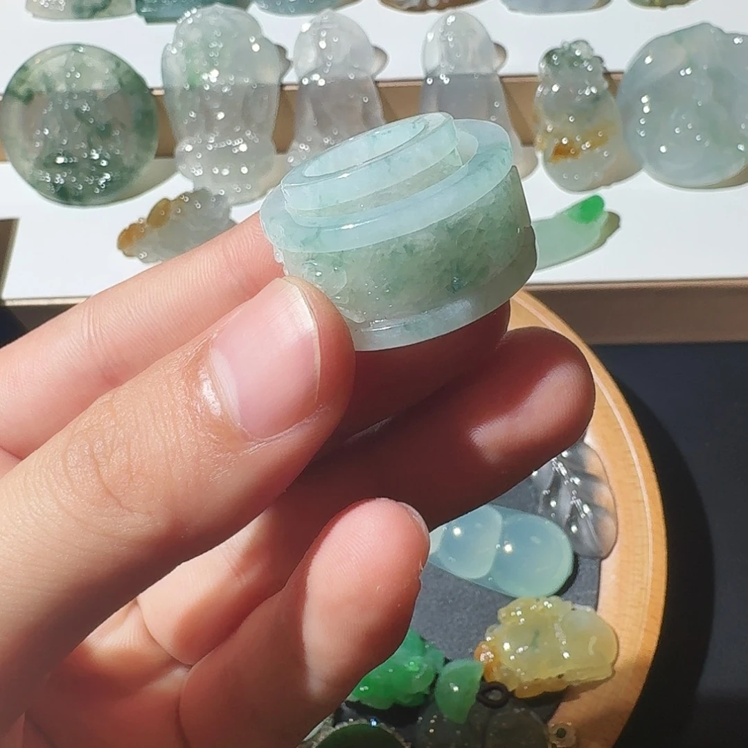 翡翠未镶嵌挂件扳指