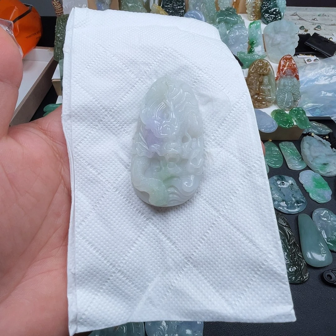 翡翠未镶嵌吊坠(不含链)