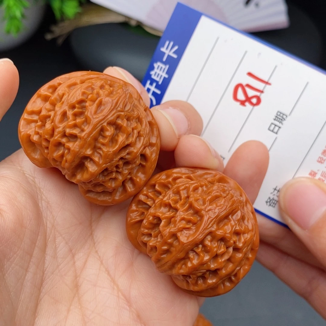 文玩核桃把件40宫灯811