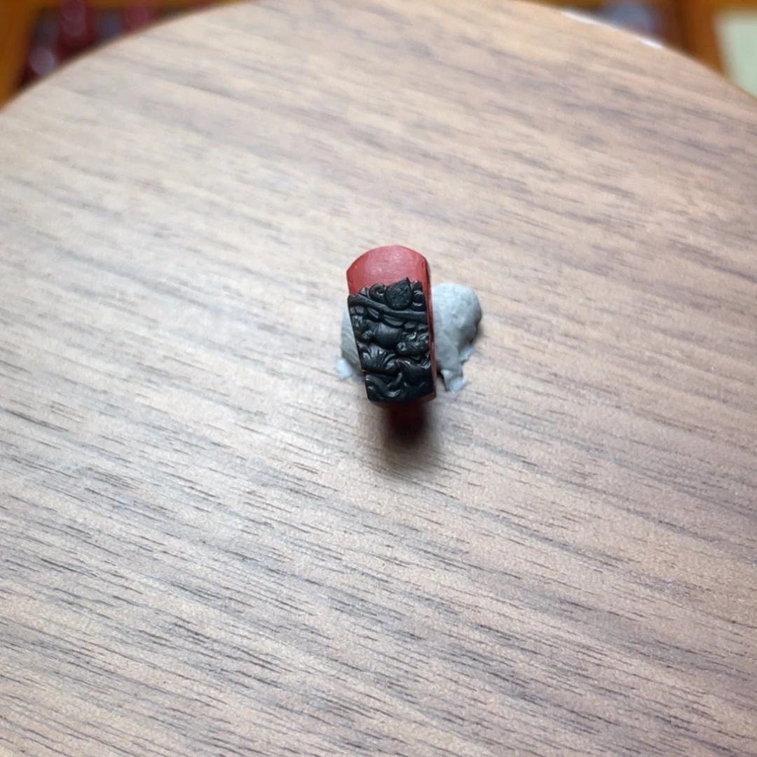 南红玛瑙未镶嵌6.5*13*9.2mm玻璃包浆大黑天