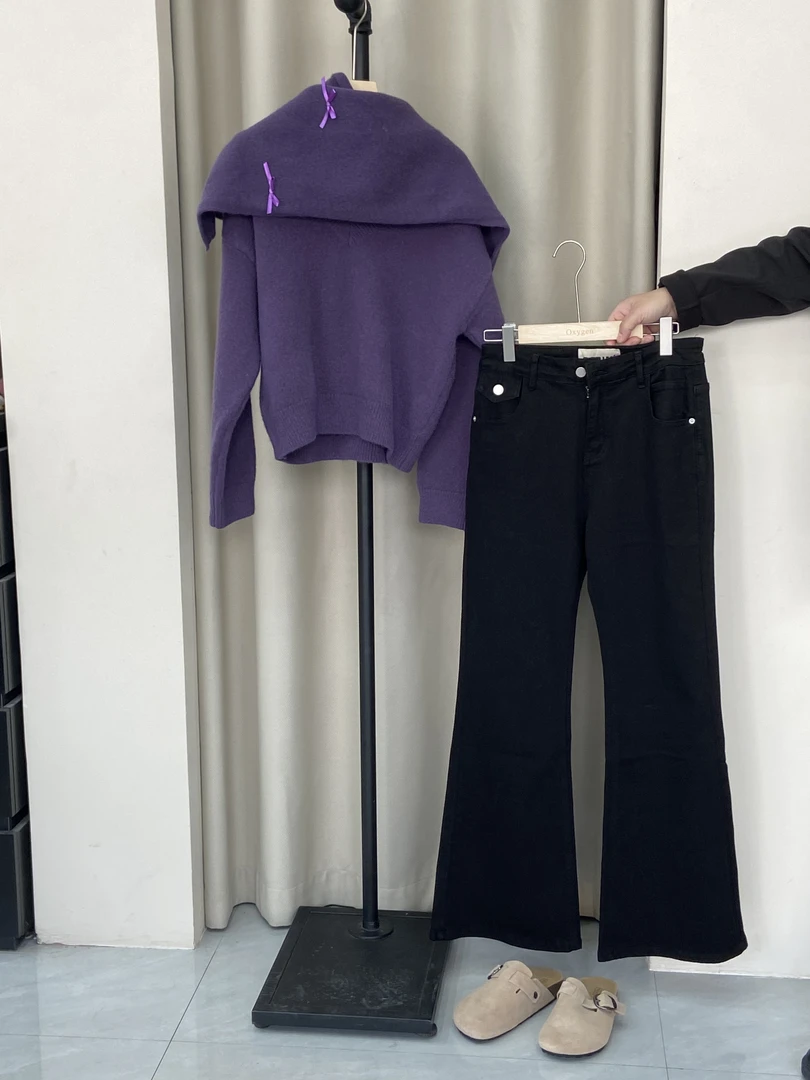 新春款紫色毛衣蝴蝶围脖上衣