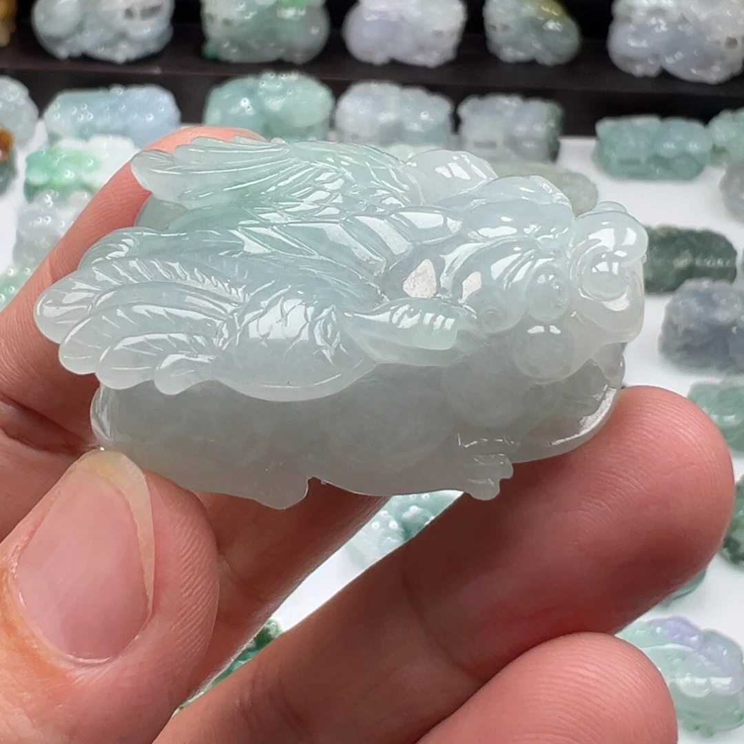 颈饰未镶嵌翡翠貔貅