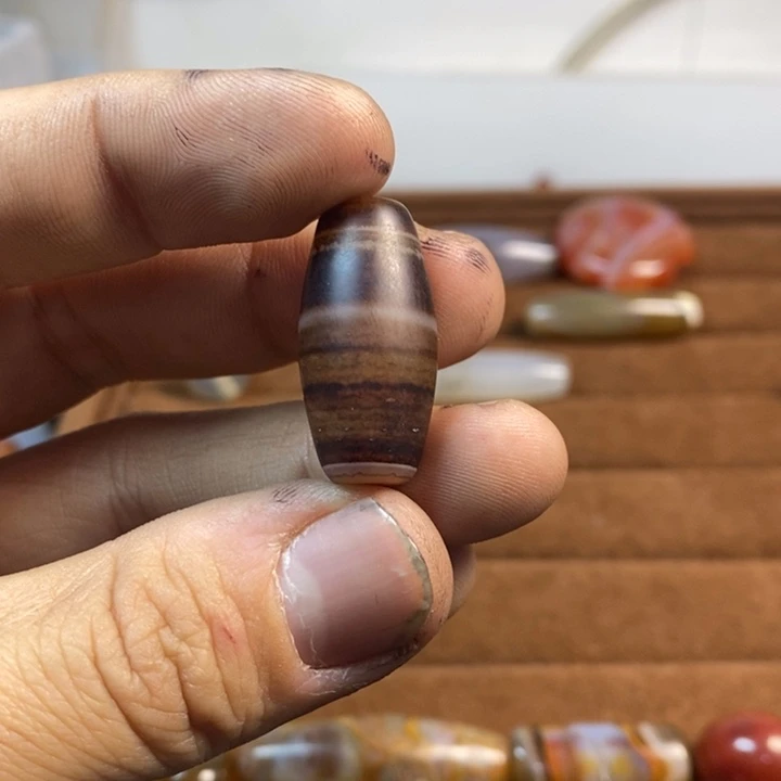 玛瑙/玉髓颈饰合金安*