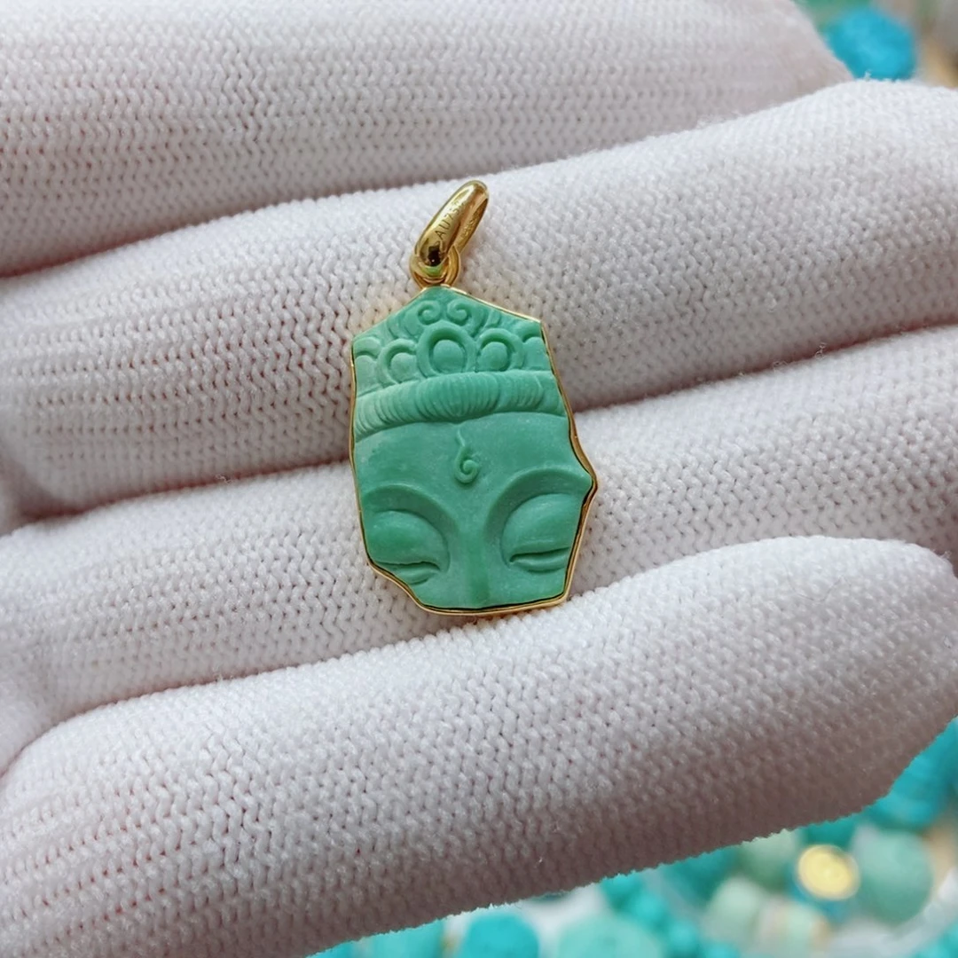 18K金镶嵌绿松石残佛吊坠