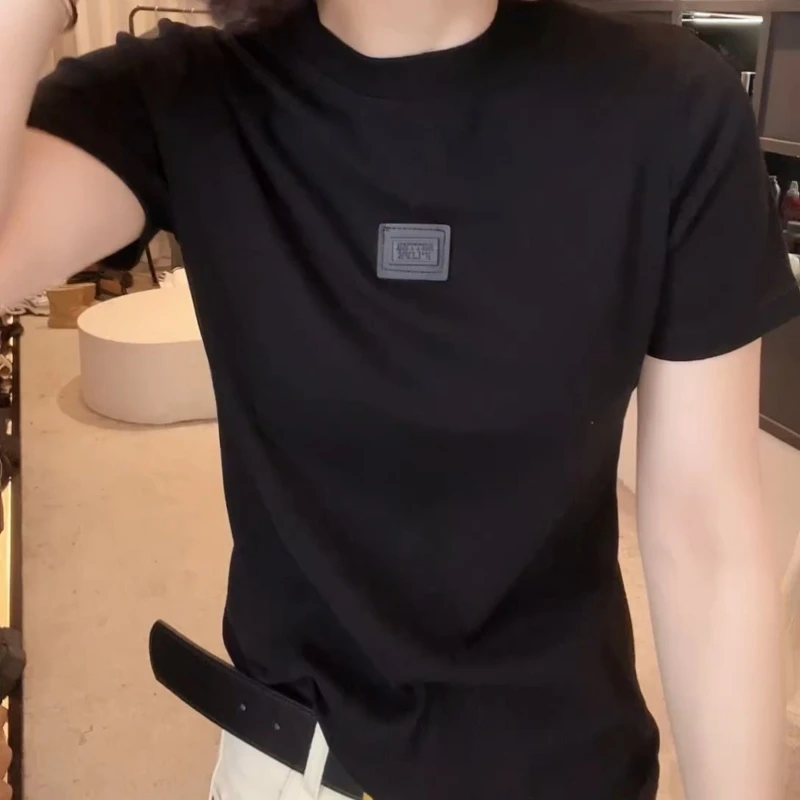 春款圆领设计感时尚百搭短袖显瘦上衣款女LK2501523