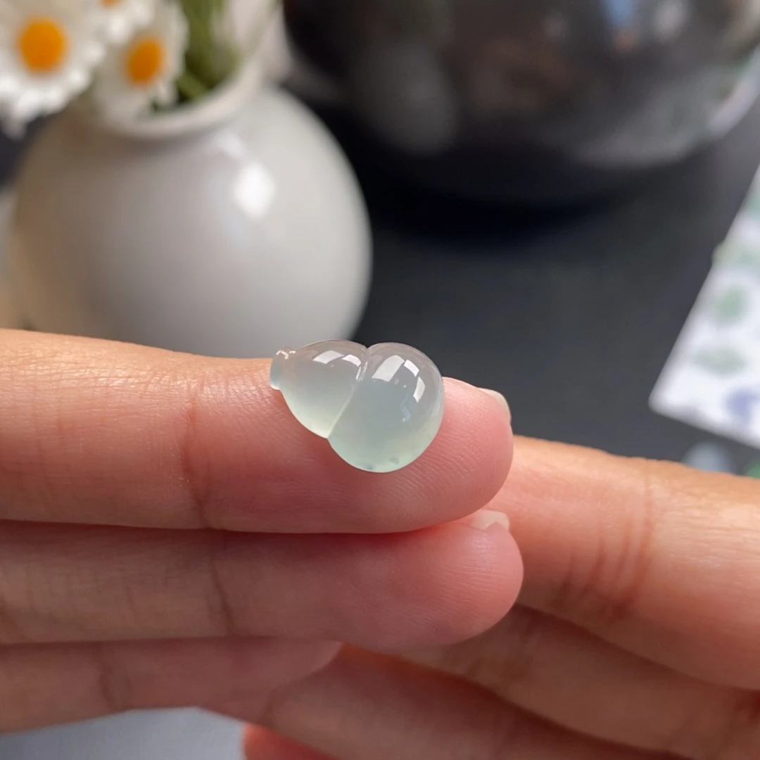 翡翠裸石冰胶葫芦