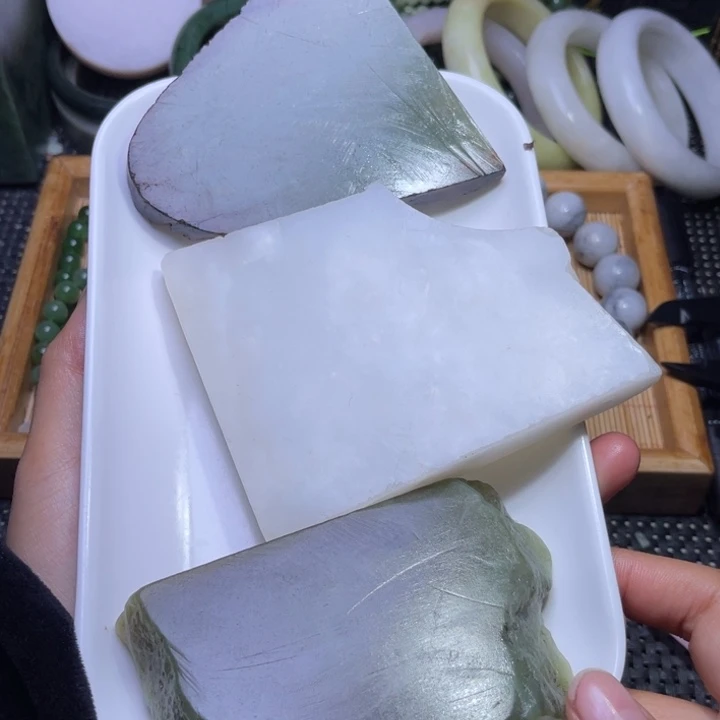 未镶嵌和田玉珠宝半成品K***者