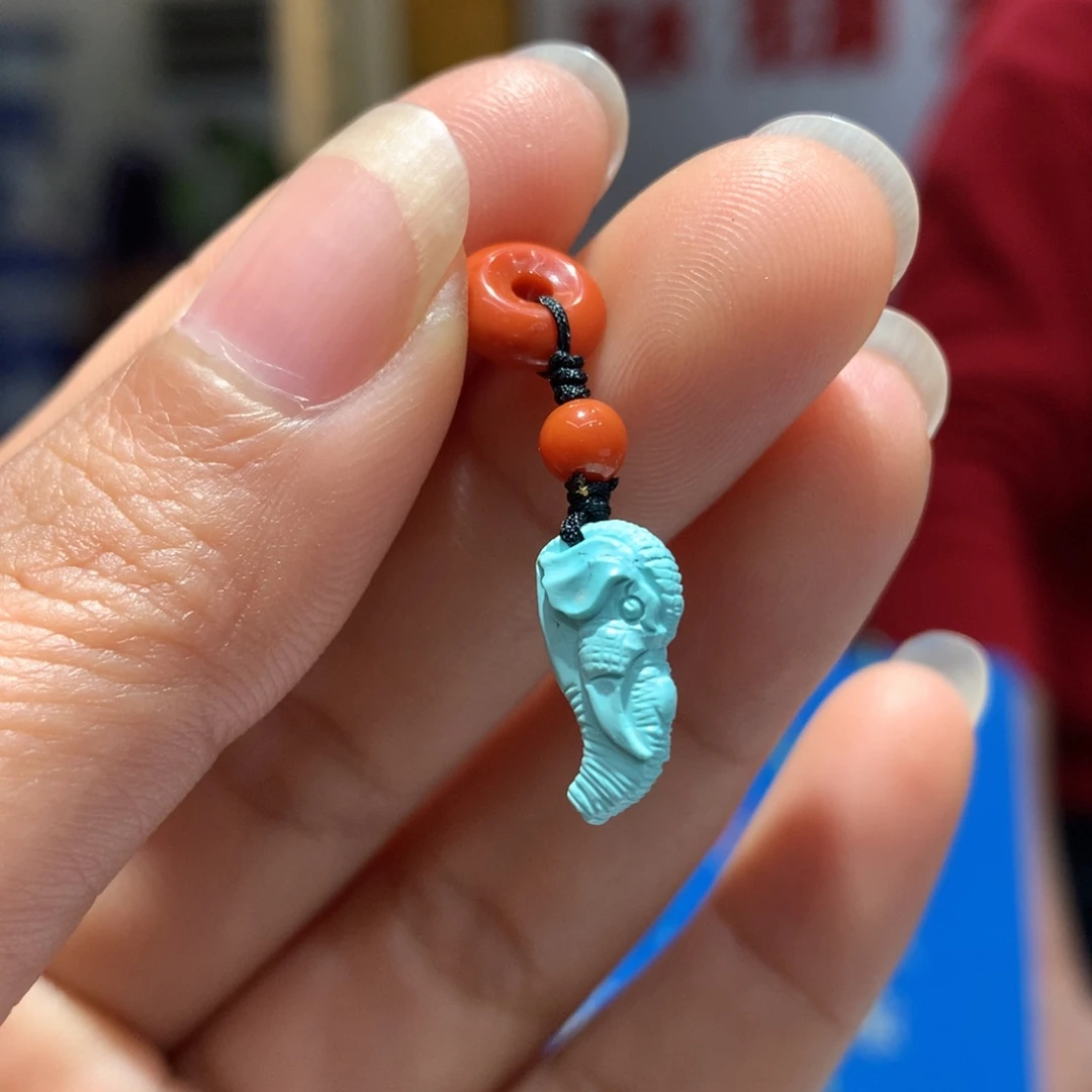 未镶嵌配饰南红玛瑙