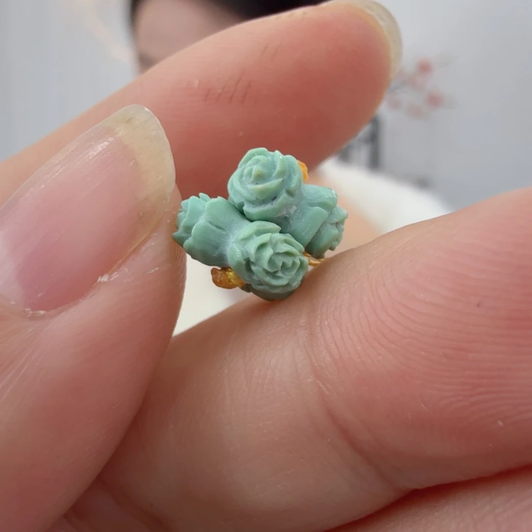 绿松石未镶嵌珠宝奇石