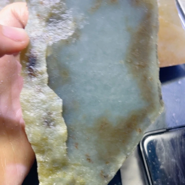 和田玉未镶嵌珠宝半成品