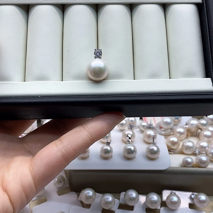 银特价福利戴妃吊坠