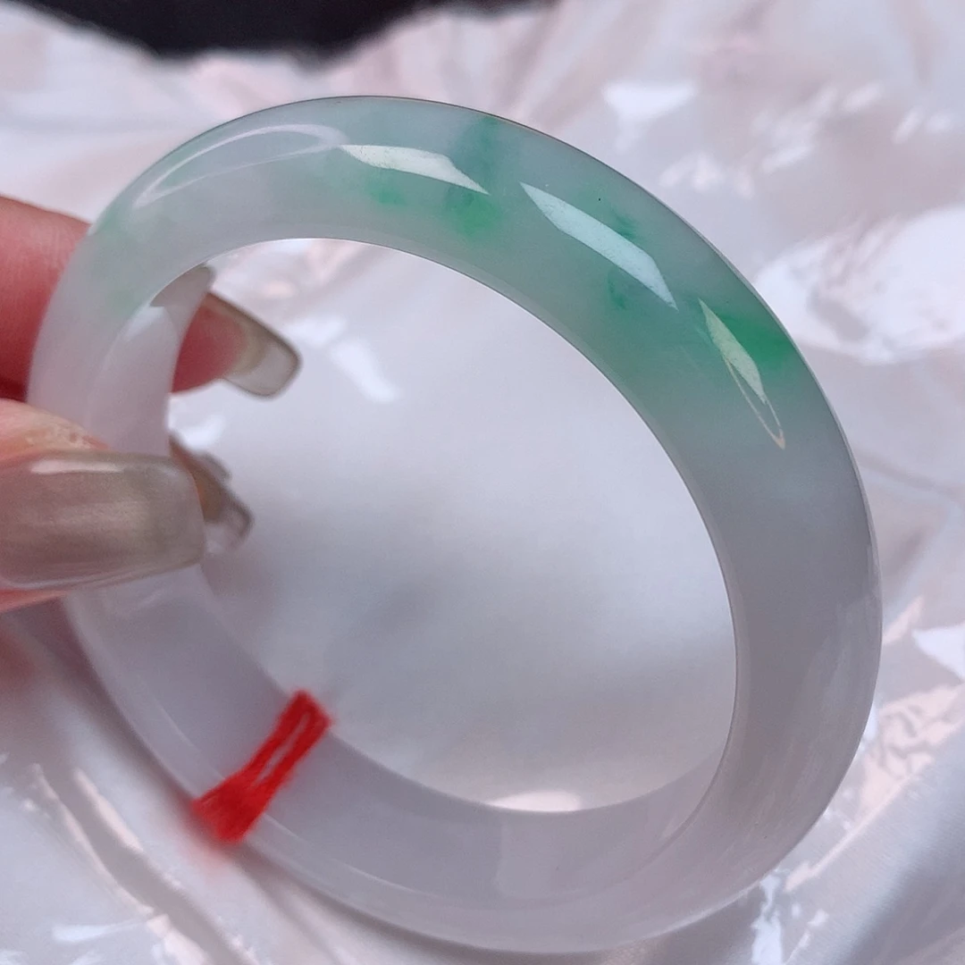 翡翠手镯未镶嵌55 翡翠手镯