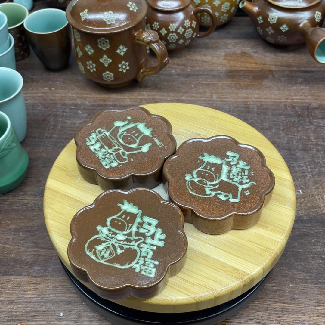小****`微瑕特价青瓷青瓷