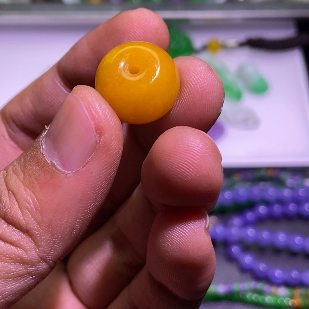 翡翠未镶嵌颈饰吊坠