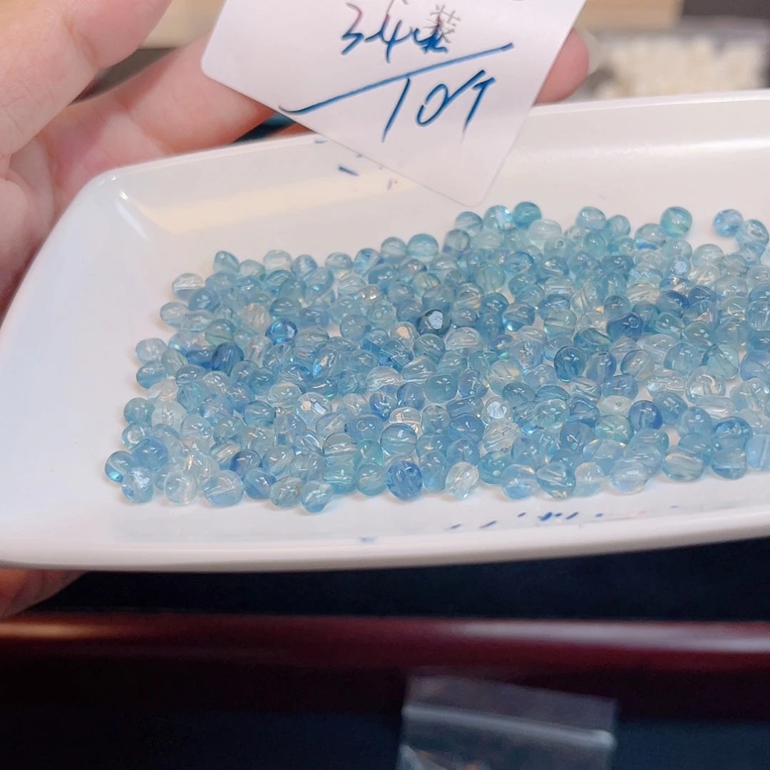 海蓝宝石裸石未镶嵌173 。