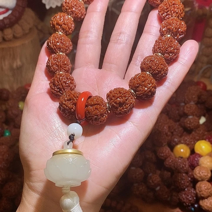 金刚菩提吊坠186玉华18克莲花