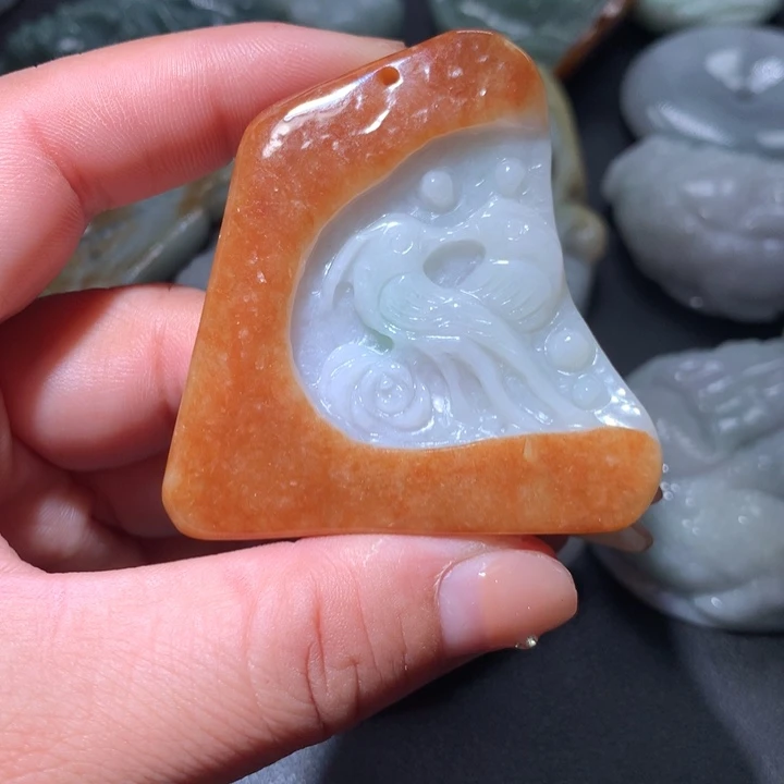 翡翠未镶嵌颈饰保真天然A货翡翠