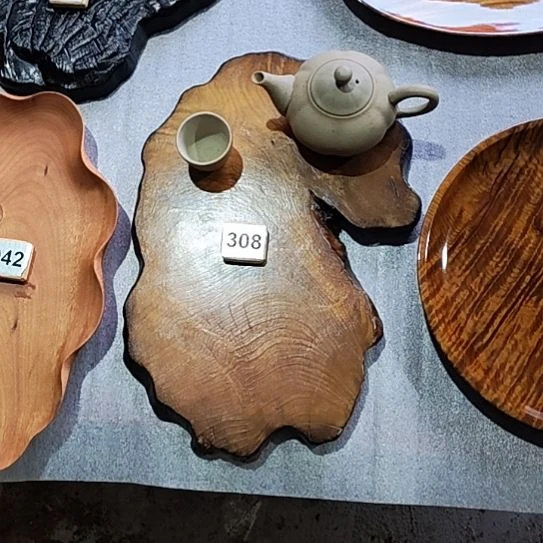 木老楠木自然边干泡台